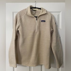 Women’s cream quarter-zip Patagonia pullover sweatshirt, women’s size M